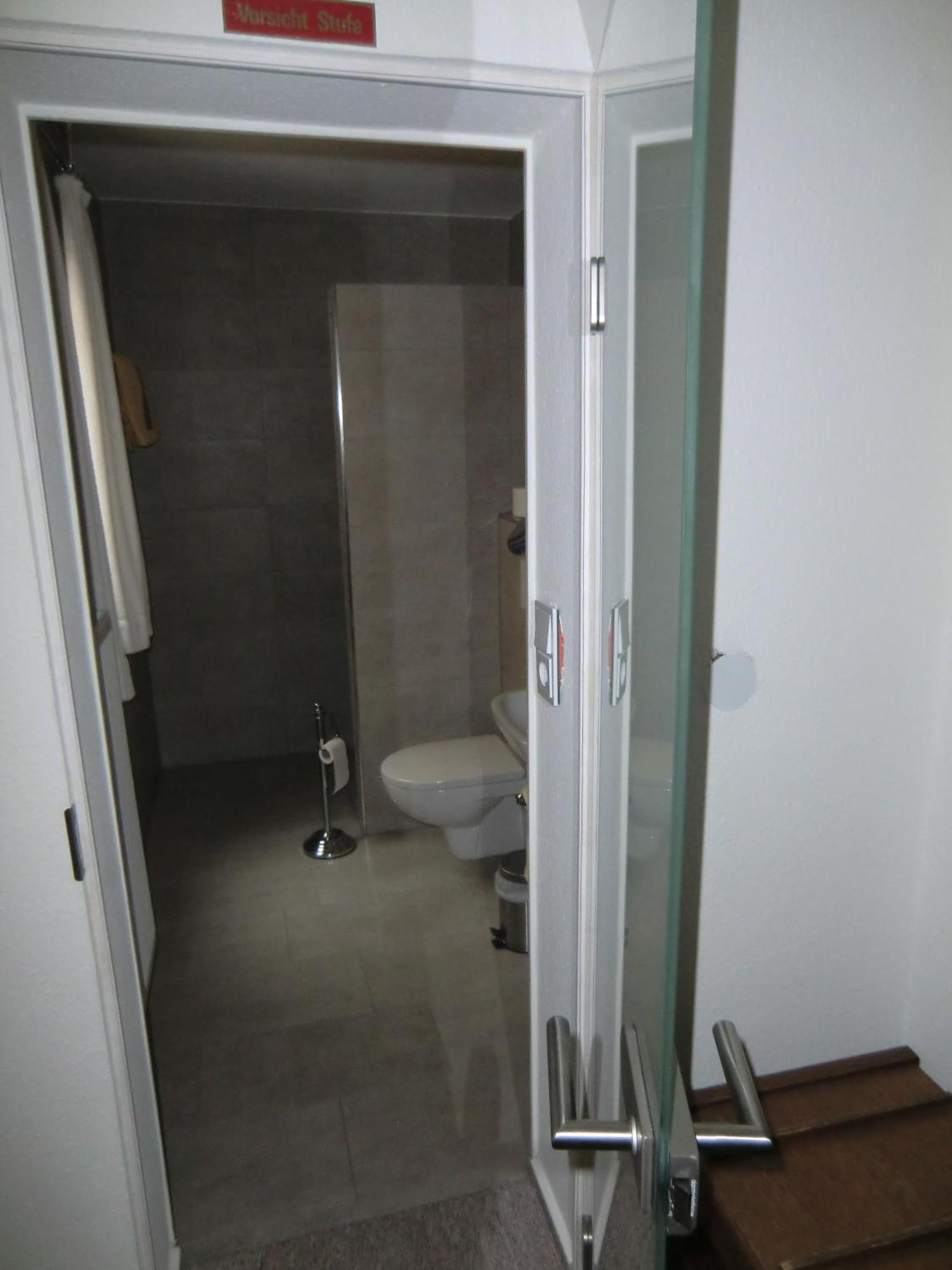Hotel Die Clus Volksen  المظهر الخارجي الصورة