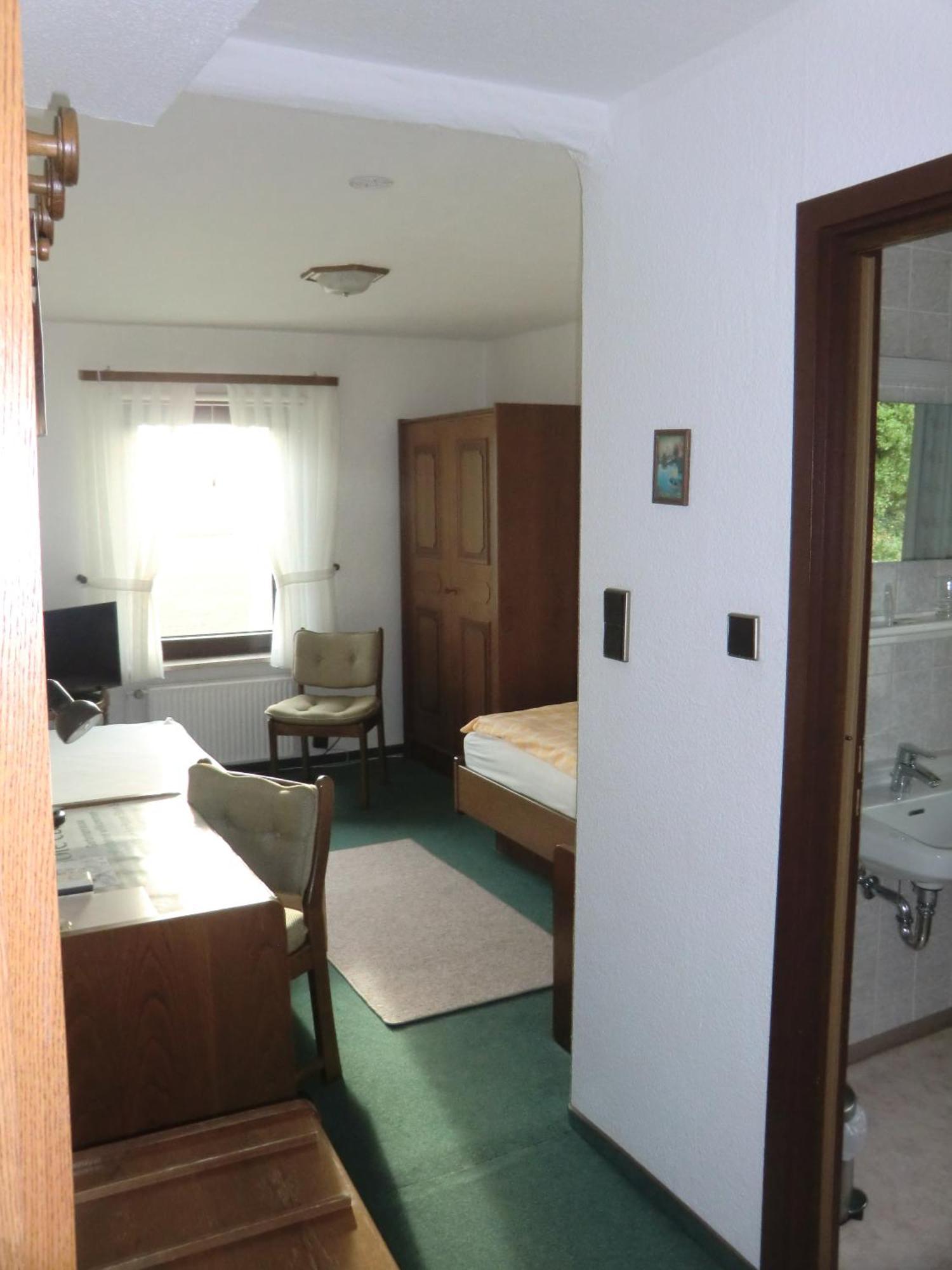 Hotel Die Clus Volksen  المظهر الخارجي الصورة